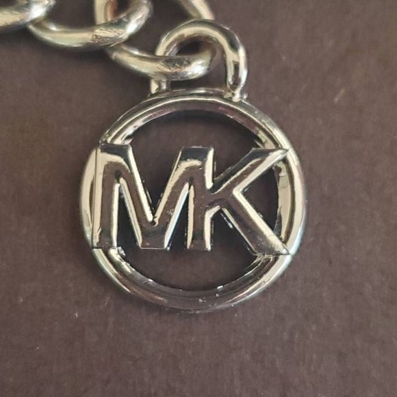 Michael Kors Silvertone Chain Link Belt M 38 Inches Long